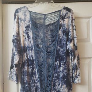 SEXY!!! Blue and white tie-dye shirt.